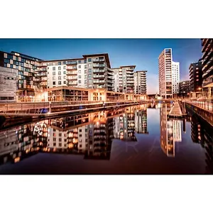  Apartment Modern Deluxe Leeds Dock Free Secure Parking United Kingdom